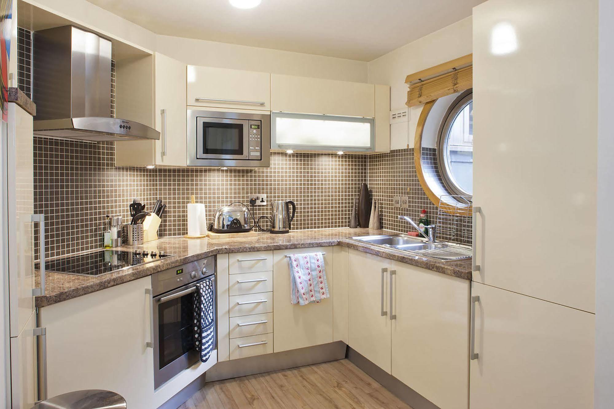 לונדון Piccadilly Circus Apartments מראה חיצוני תמונה